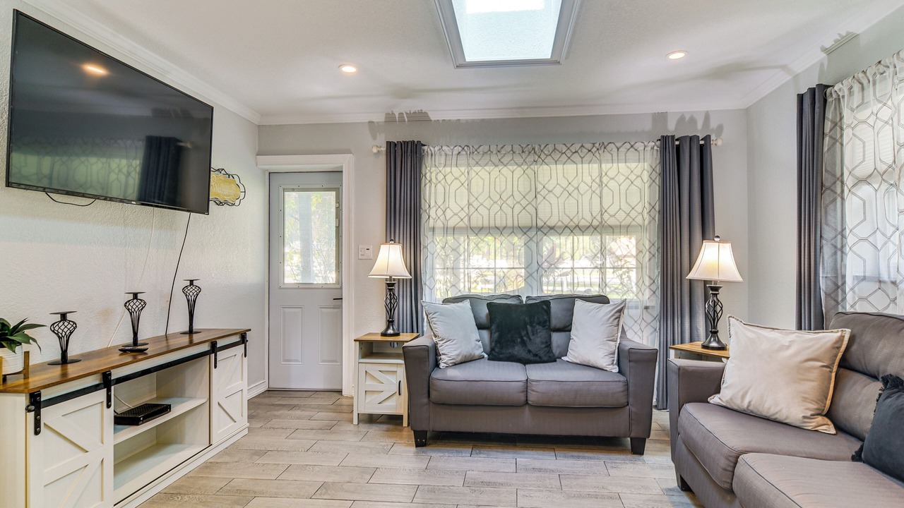 Photo of Livingroom in East County Civic Group