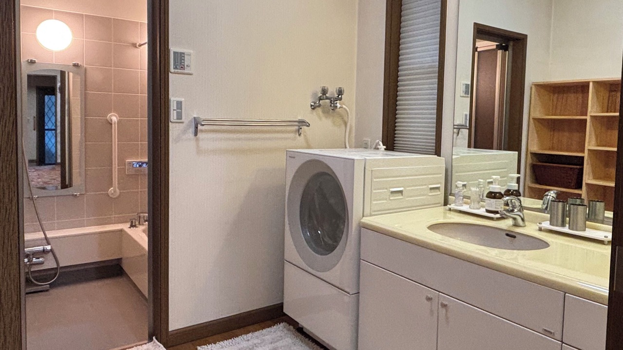 Photo of Bathroom in Horikiri