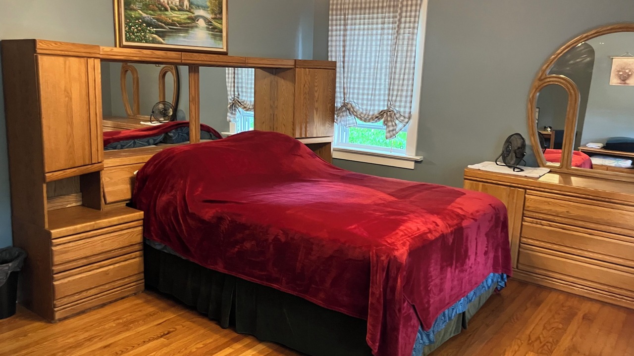 Photo of Bedroom in Manoa