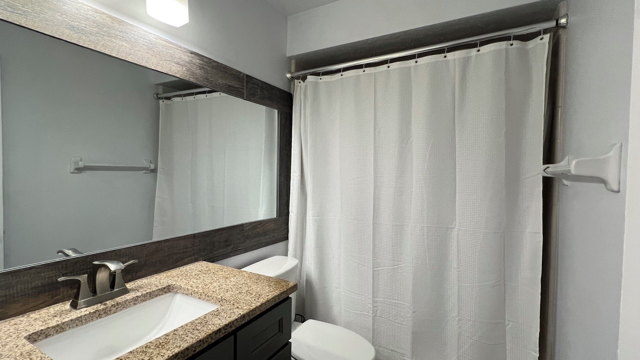 Photo of Bathroom in Fairvilla