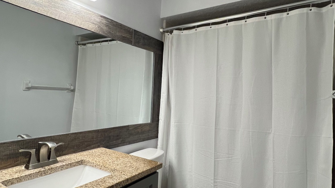 Photo of Bathroom in Fairvilla
