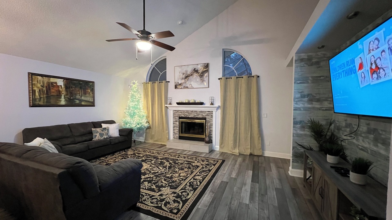 Photo of Livingroom in Fairvilla