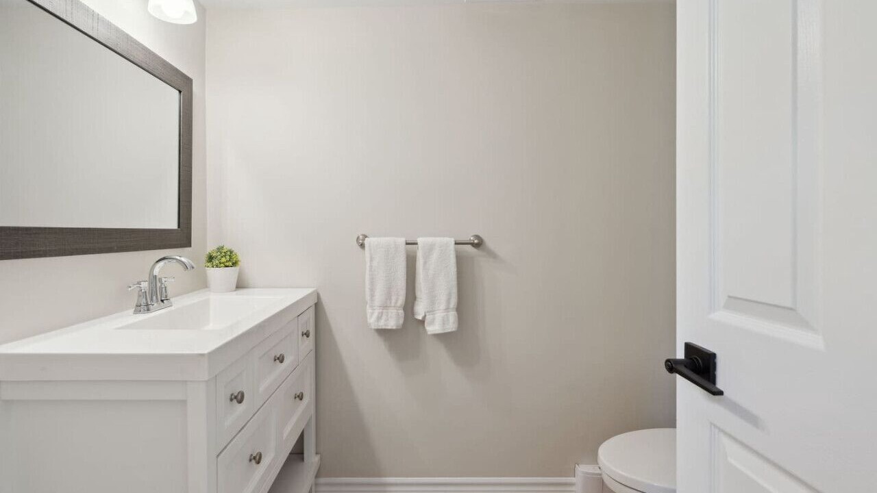 Photo of Bathroom in The Blue Mountains