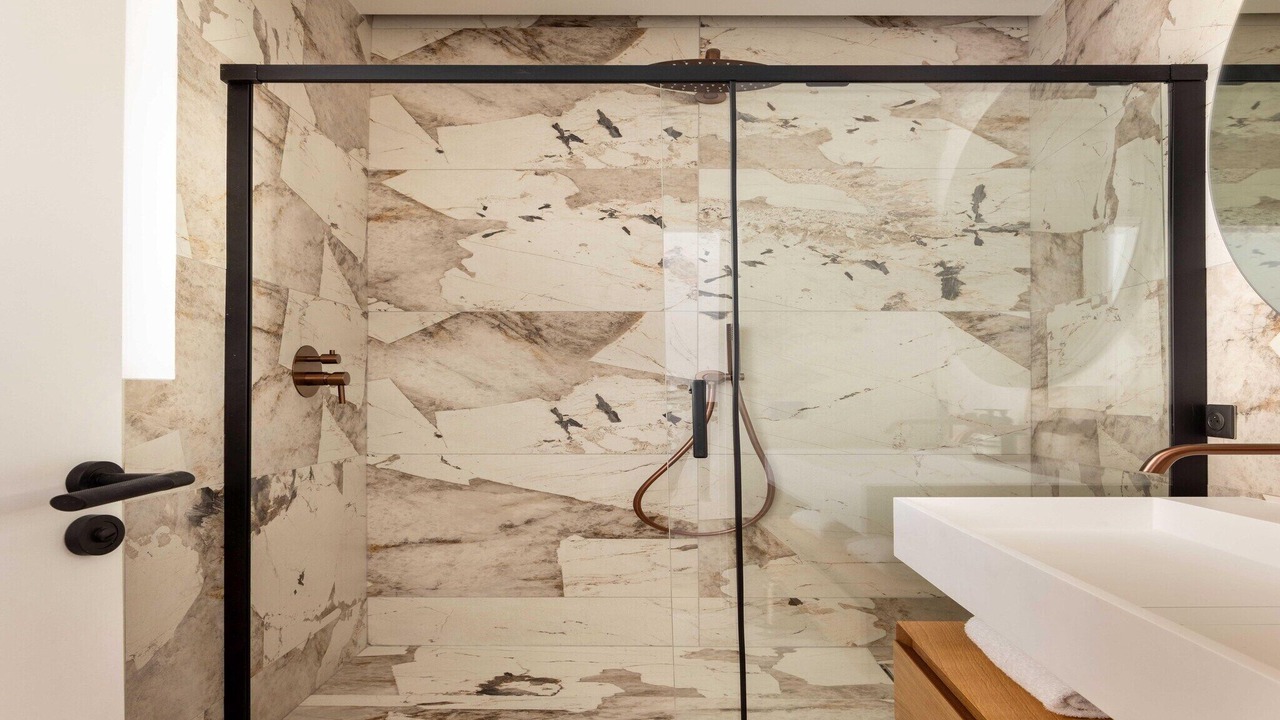 Photo of Bathroom in Croulebarbe