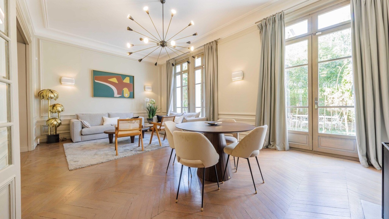 Photo of Livingroom in Neuilly-sur-Seine