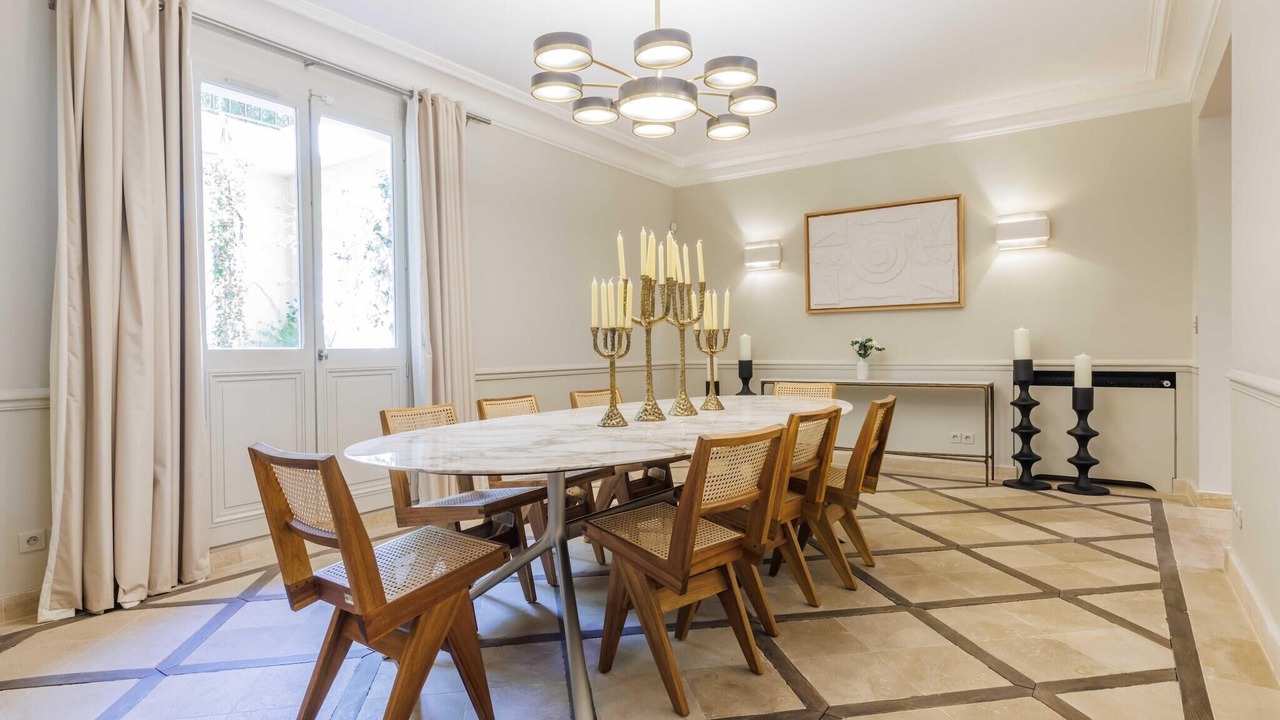 Photo of Livingroom in Neuilly-sur-Seine