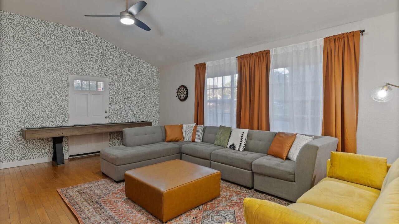 Photo of Livingroom in Lake Eola Heights