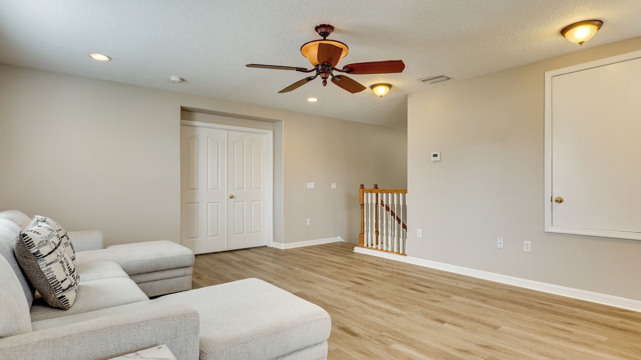 Photo of Livingroom in Boyette