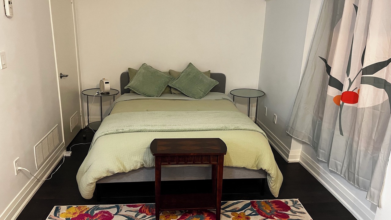 Photo of Bedroom in Church and Wellesley