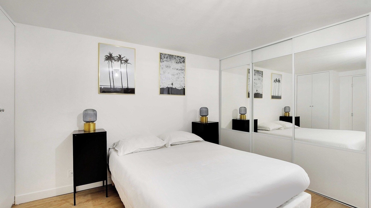 Photo of Bedroom in Quartier du Faubourg-Montmartre