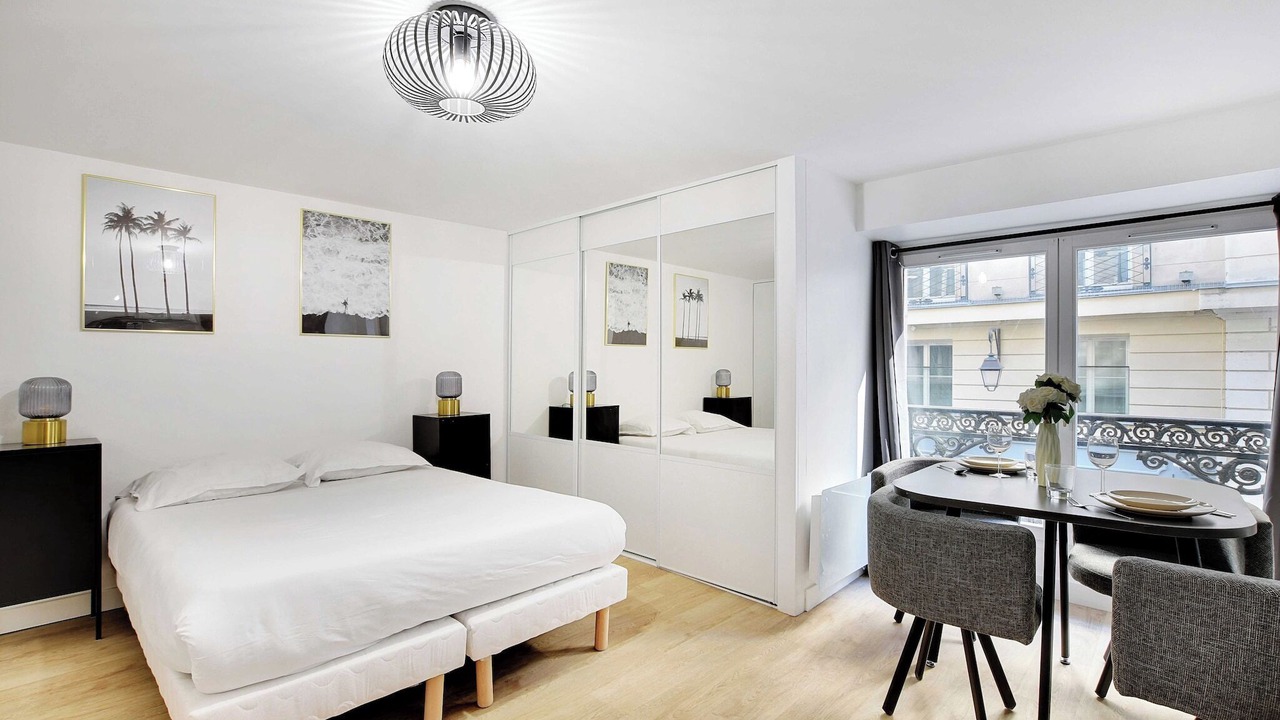 Photo of Bedroom in Quartier du Faubourg-Montmartre