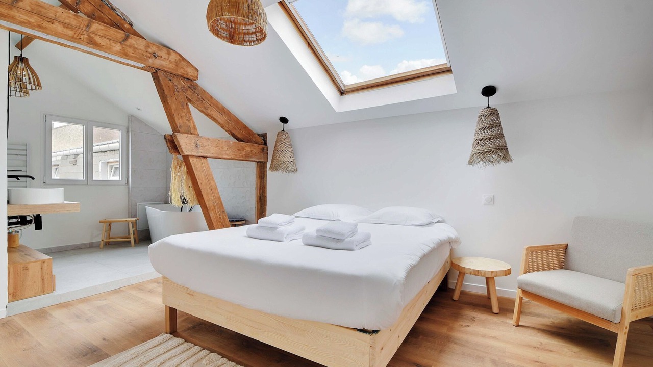 Photo of Bedroom in Les Puces de Saint-Ouen