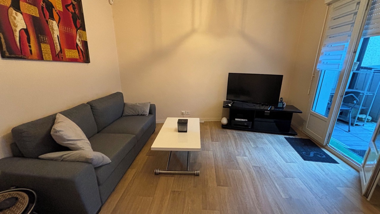 Photo of Livingroom in Livry-Gargan