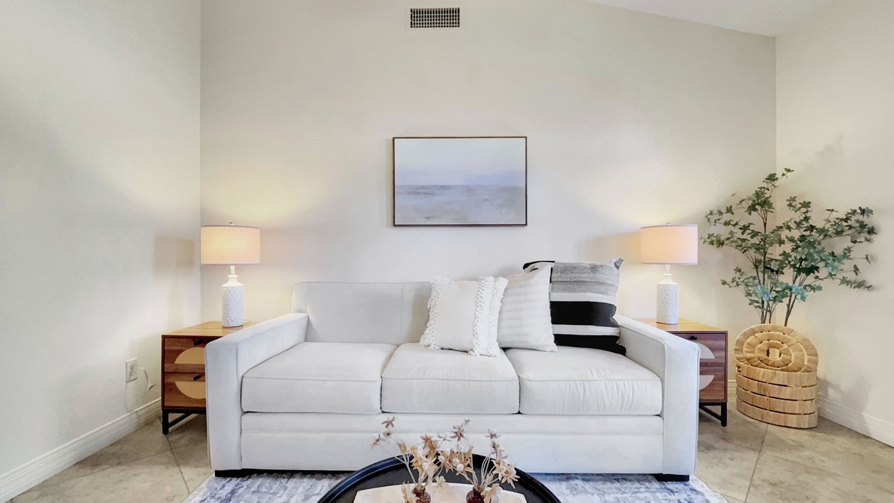 Photo of Livingroom in Island at Ocotillo
