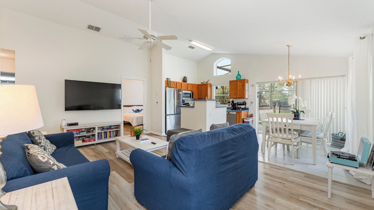 Photo of Livingroom in Haines City