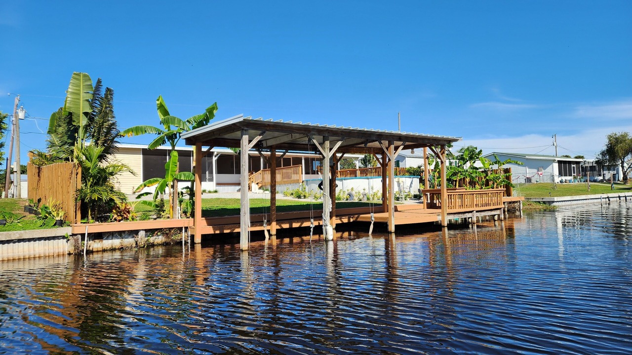 Photo of Outdoor in Taylor Creek