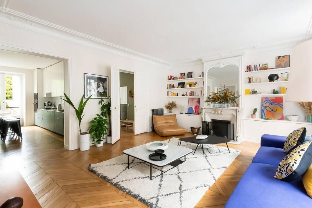 Photo of Bedroom in Val-de-Grace