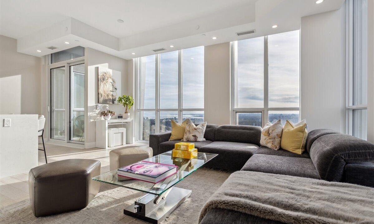 Photo of Livingroom in Yorkville