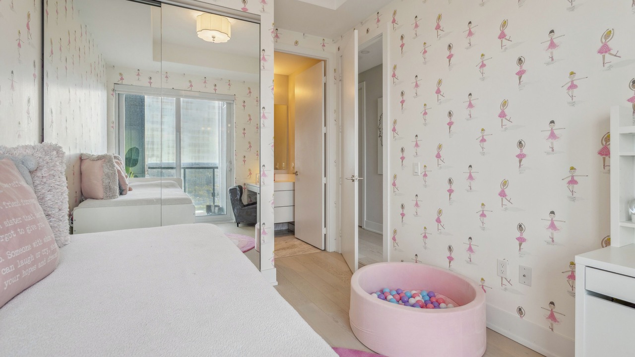 Photo of Bedroom in Yorkville