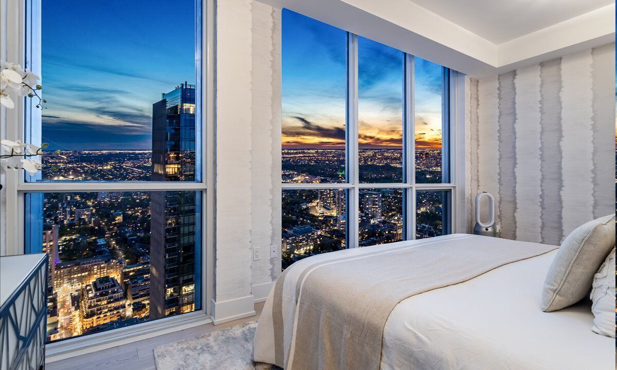 Photo of Bedroom in Yorkville