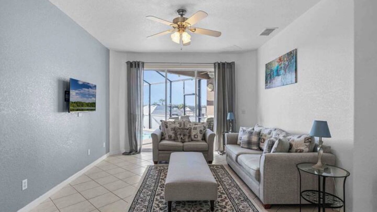 Photo of Livingroom in Tuscan Ridge