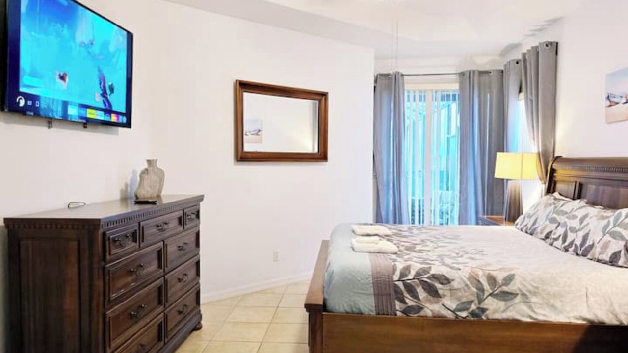 Photo of Bedroom in Tuscan Ridge