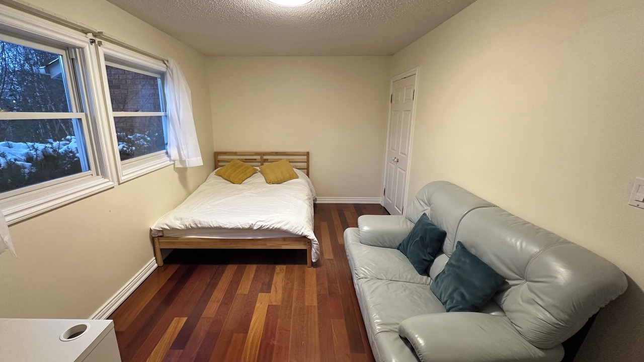 Photo of Bedroom in Durham Region