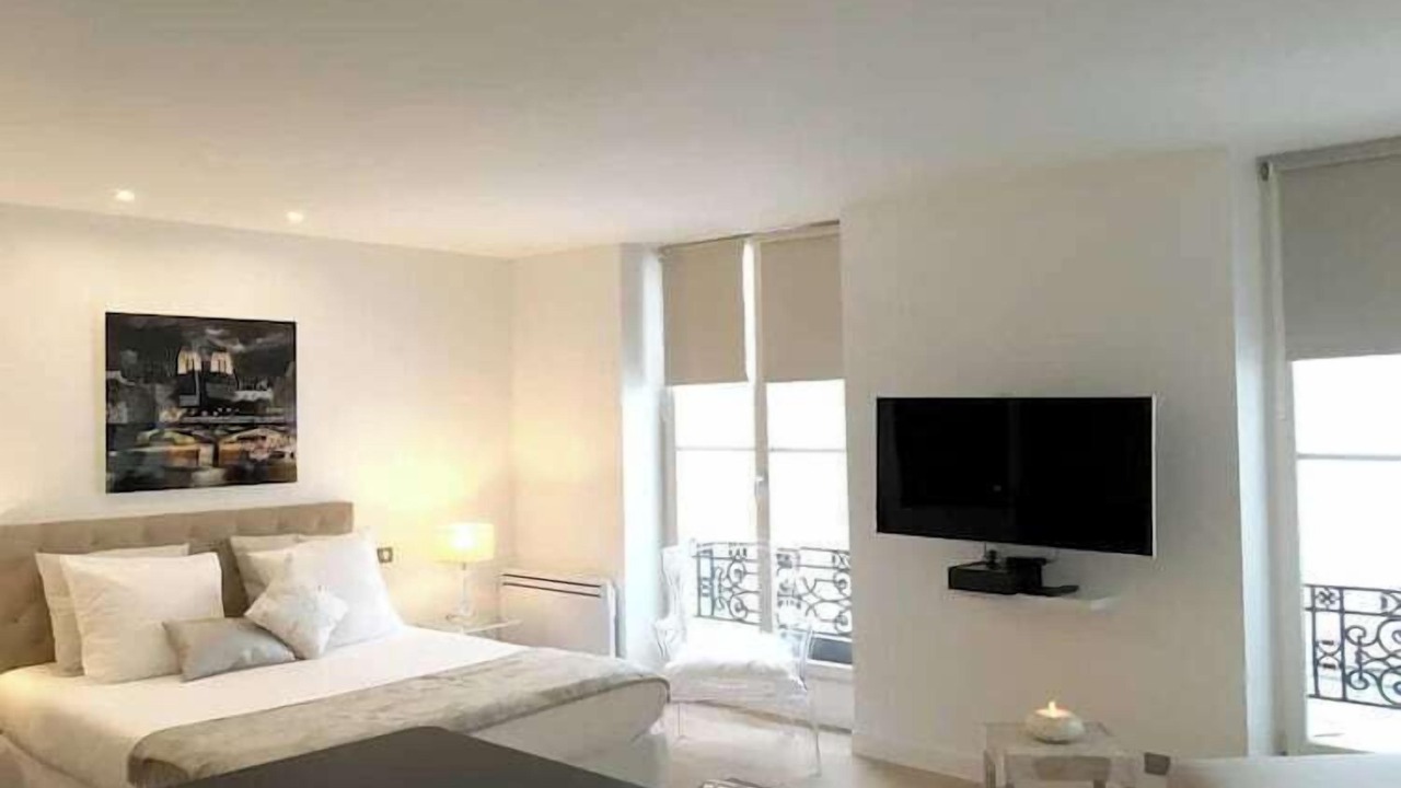 Photo of Bedroom in Chaussee-d'Antin