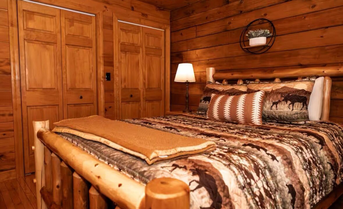 Photo of Bedroom in Bodines
