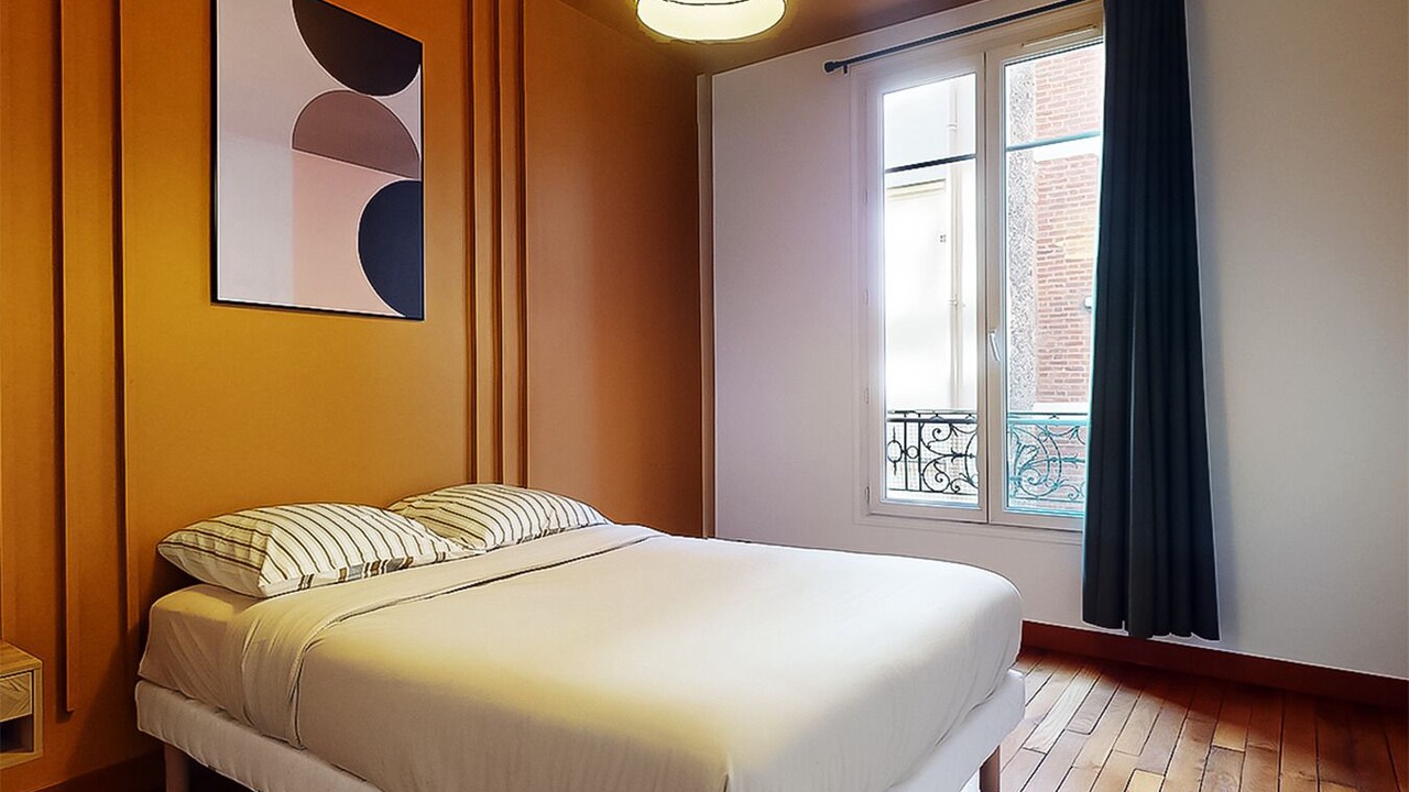Photo of Bedroom in Clichy