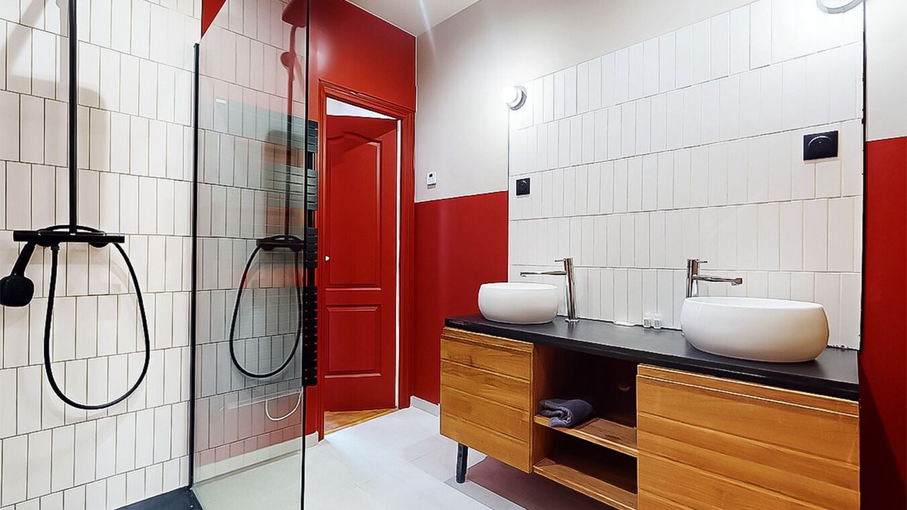 Photo of Bathroom in Clichy