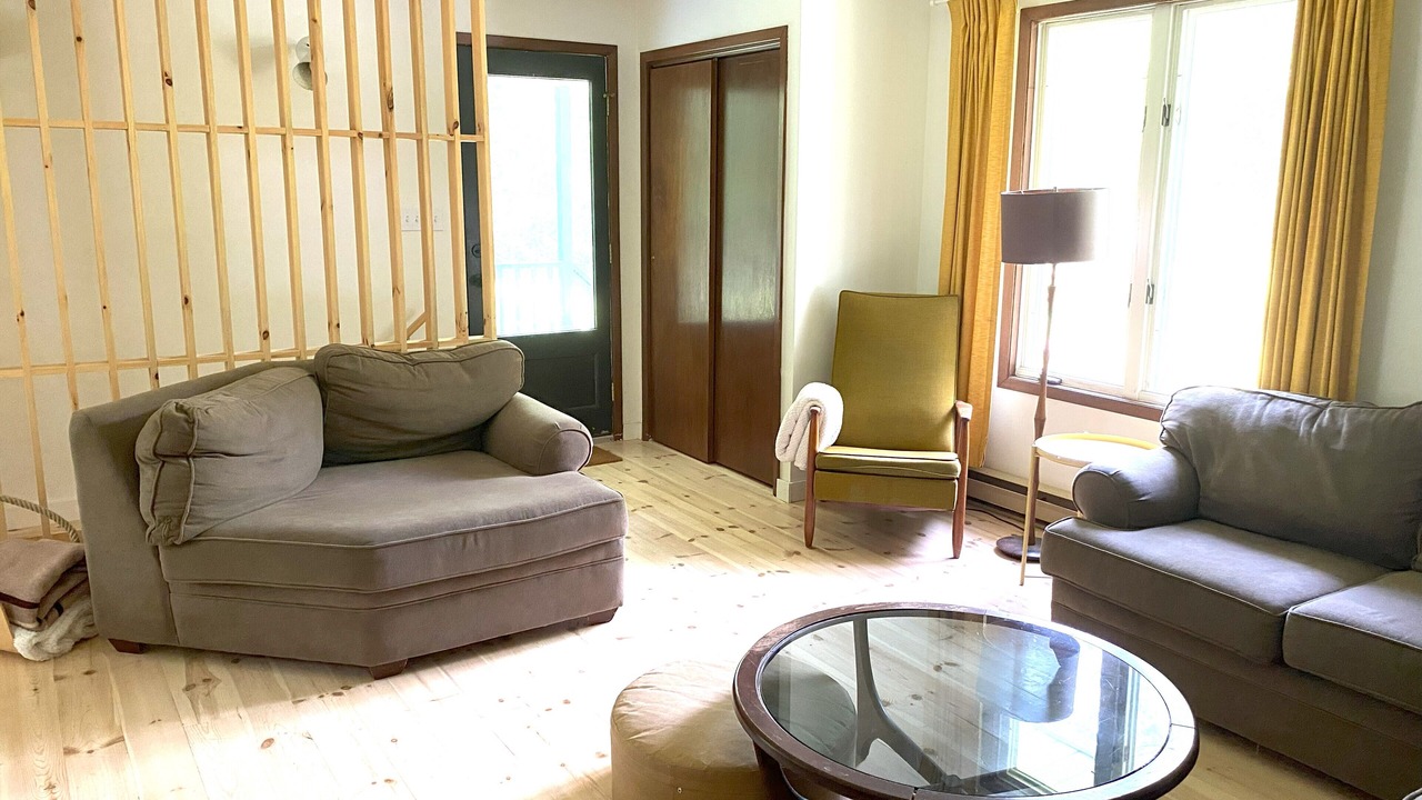 Photo of Livingroom in Ashfield-Colborne-Wawanosh