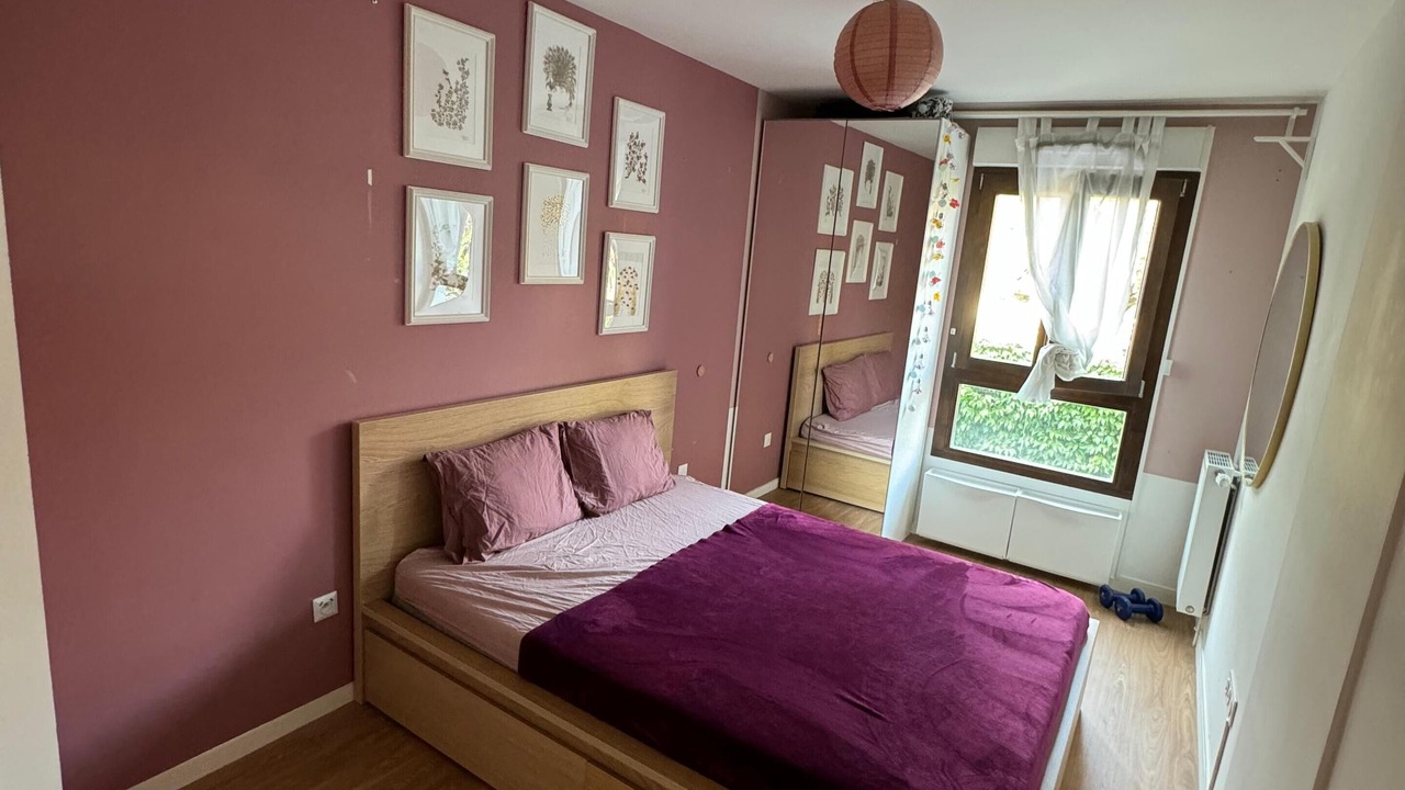 Photo of Bedroom in Saint-Denis
