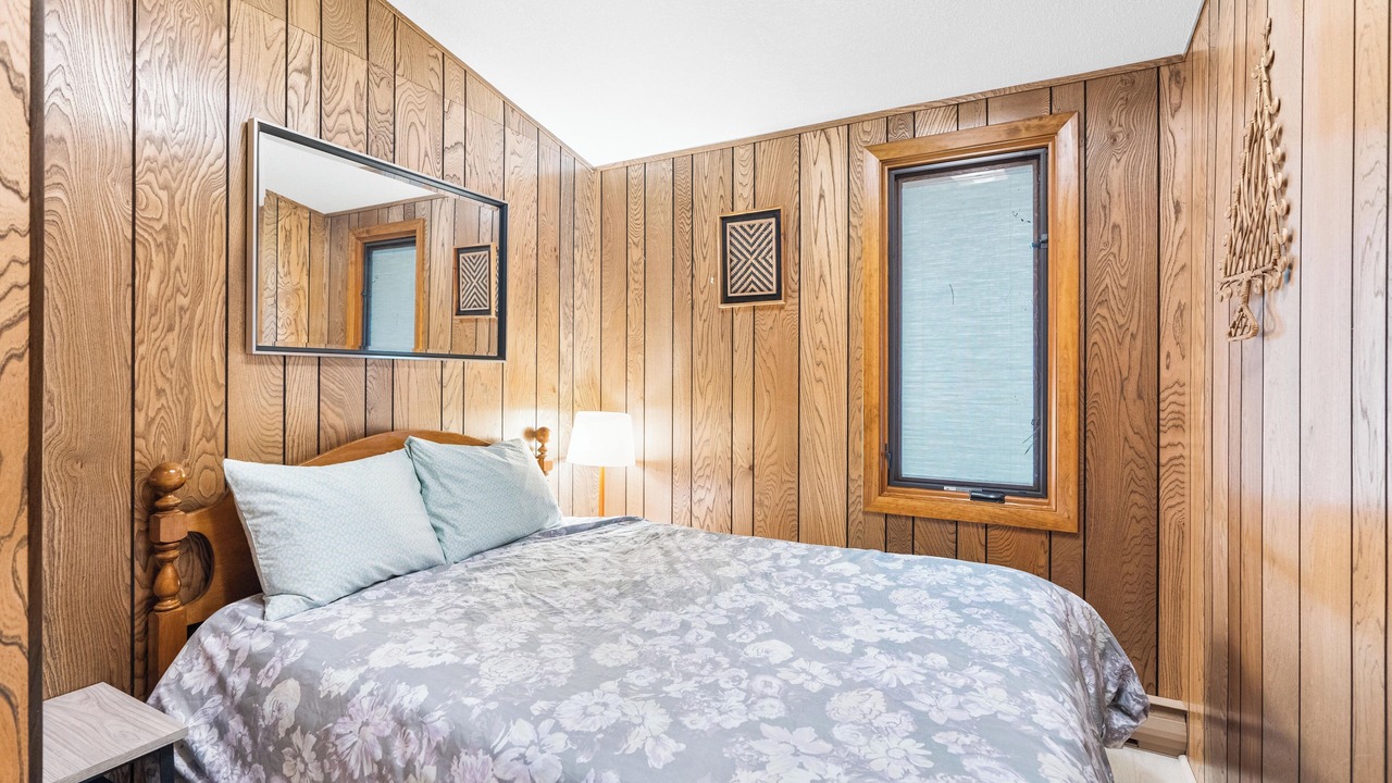 Photo of Bedroom in Port Franks