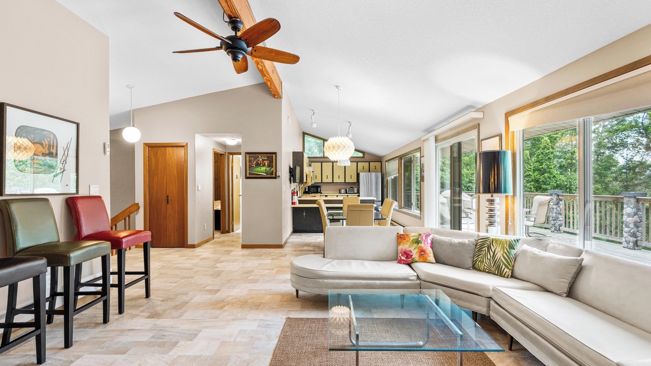 Photo of Livingroom in Port Franks