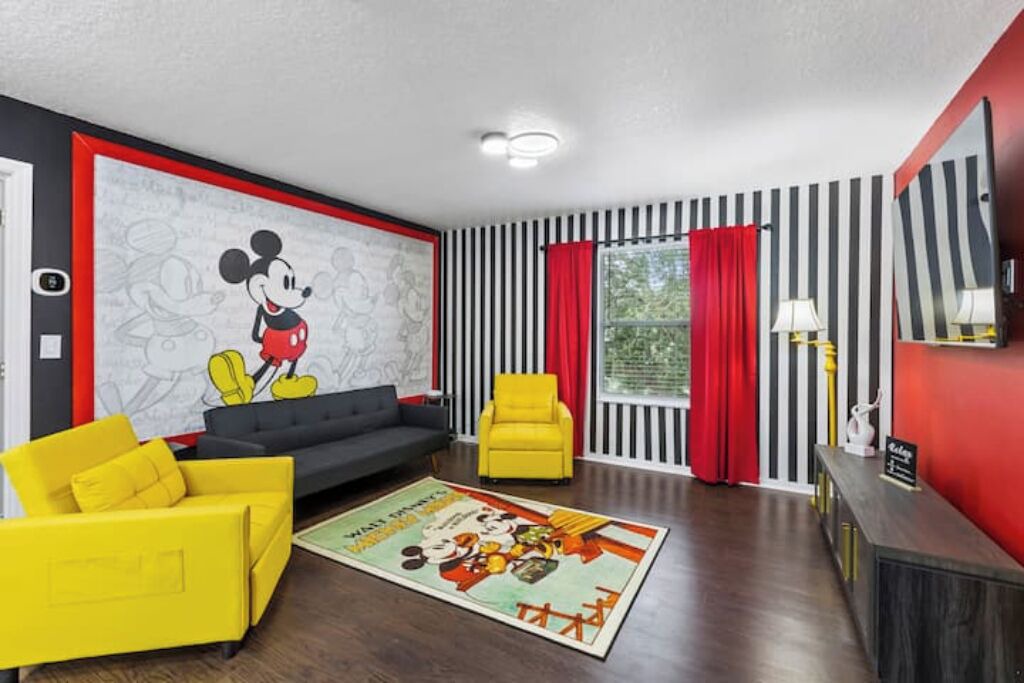 Photo of Livingroom in Legacy Park