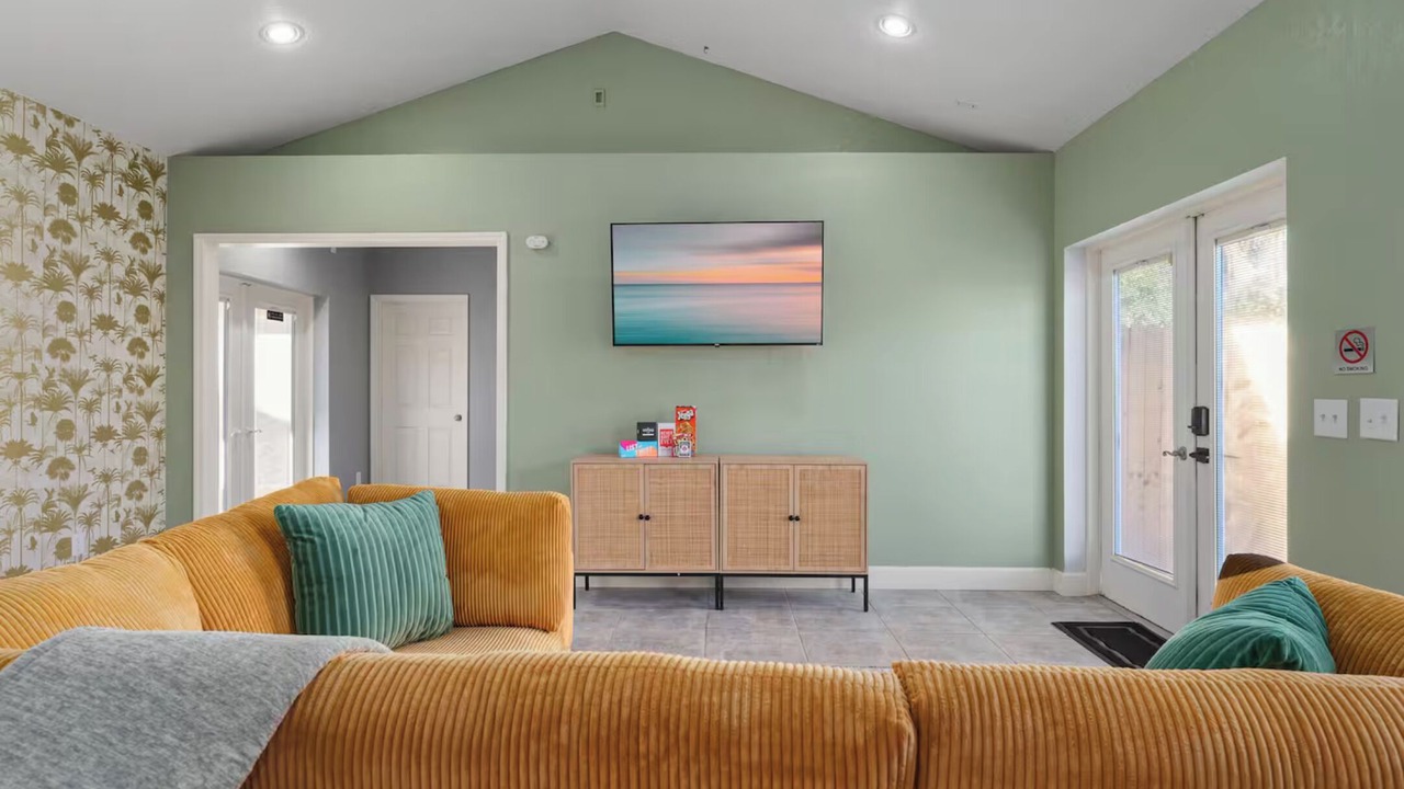 Photo of Livingroom in Auburndale