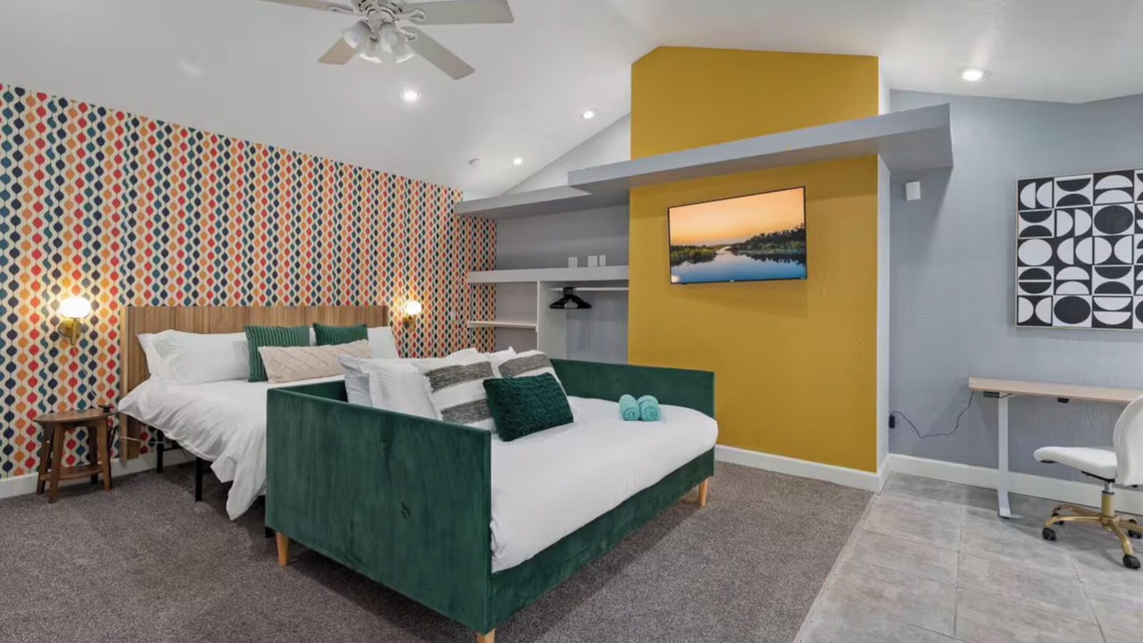 Photo of Bedroom in Auburndale