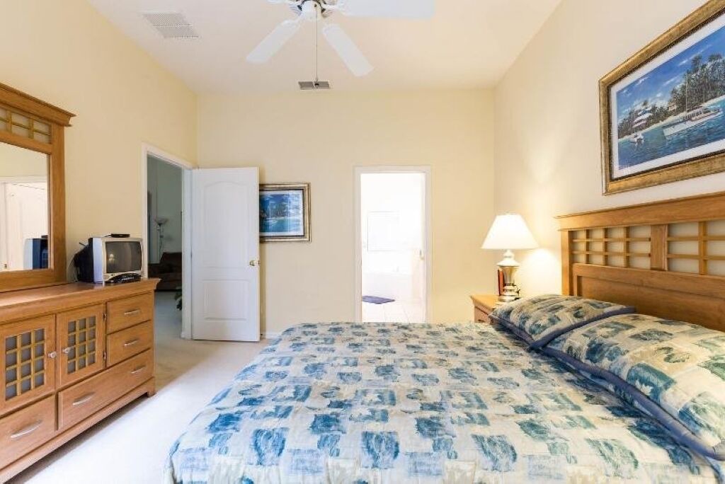 Photo of Bedroom in Hillcrest Estates