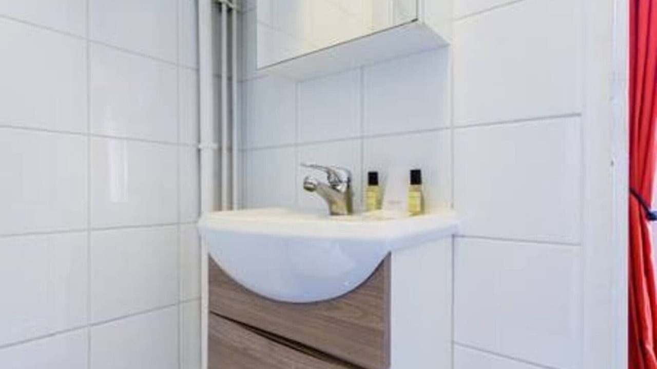Photo of Bathroom in Quartier du Pont-de-Flandre