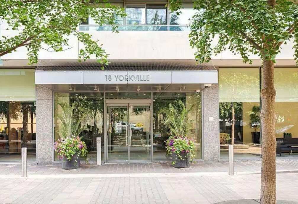 Photo of Outdoor in Yorkville