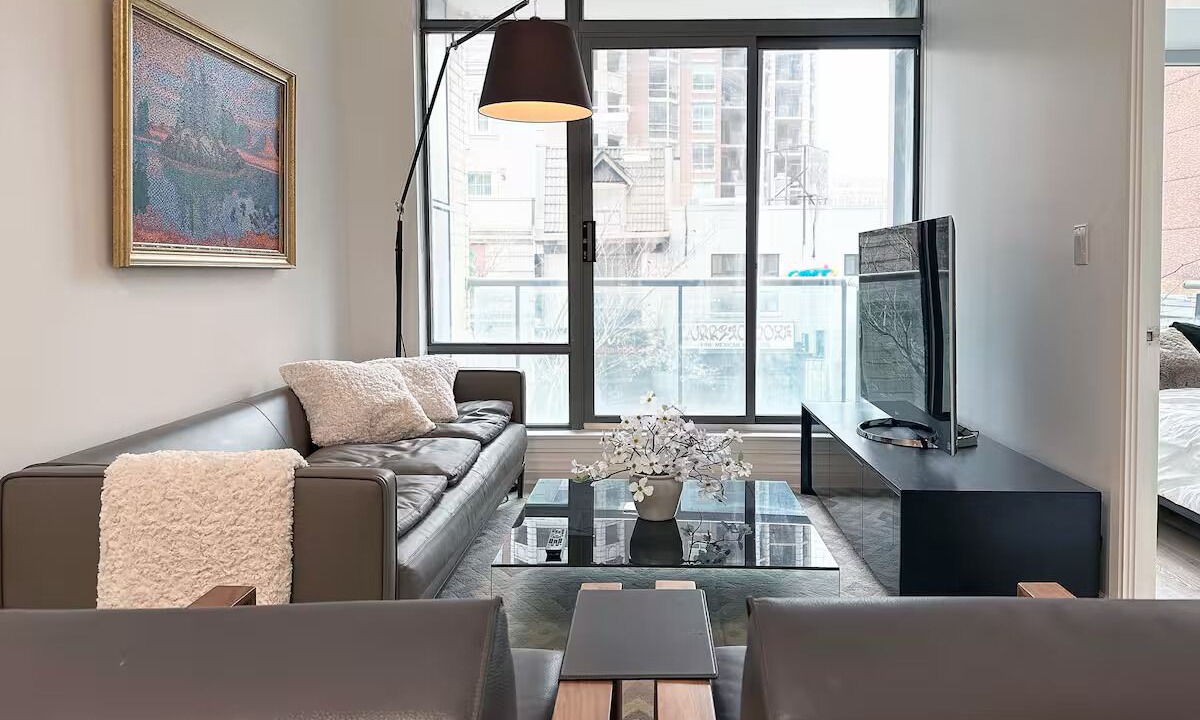 Photo of Livingroom in Yorkville