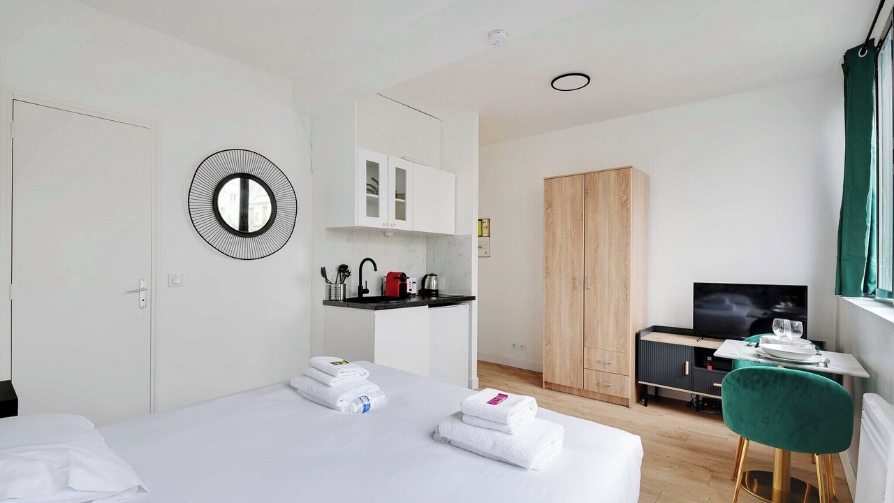 Photo of Bedroom in Belleville
