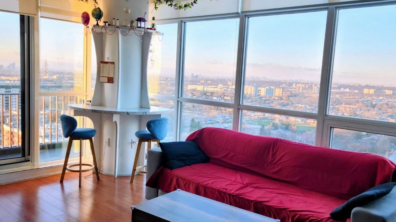 Photo of Bedroom in Lawrence Heights