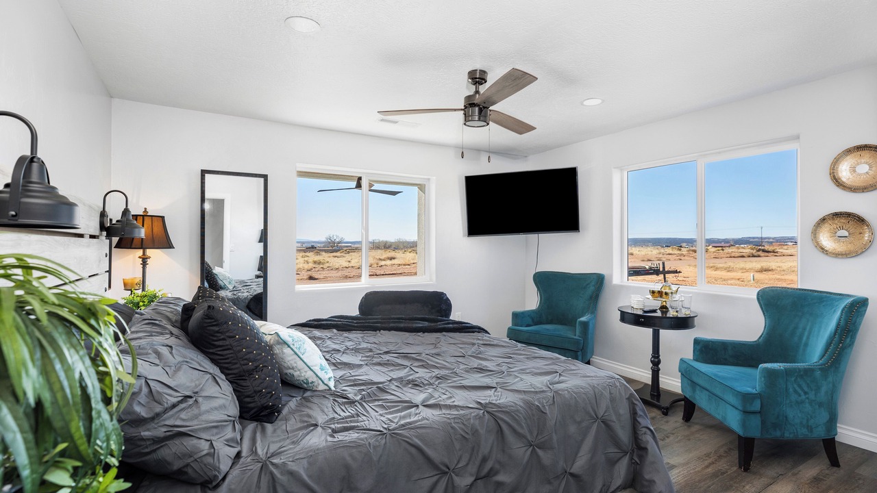 Photo of Bedroom in Colorado City