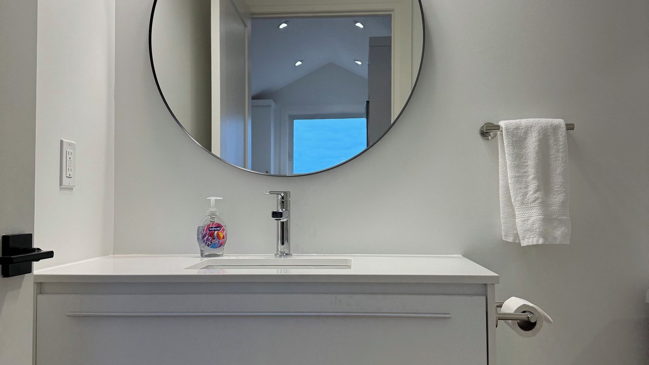 Photo of Bathroom in Kincardine