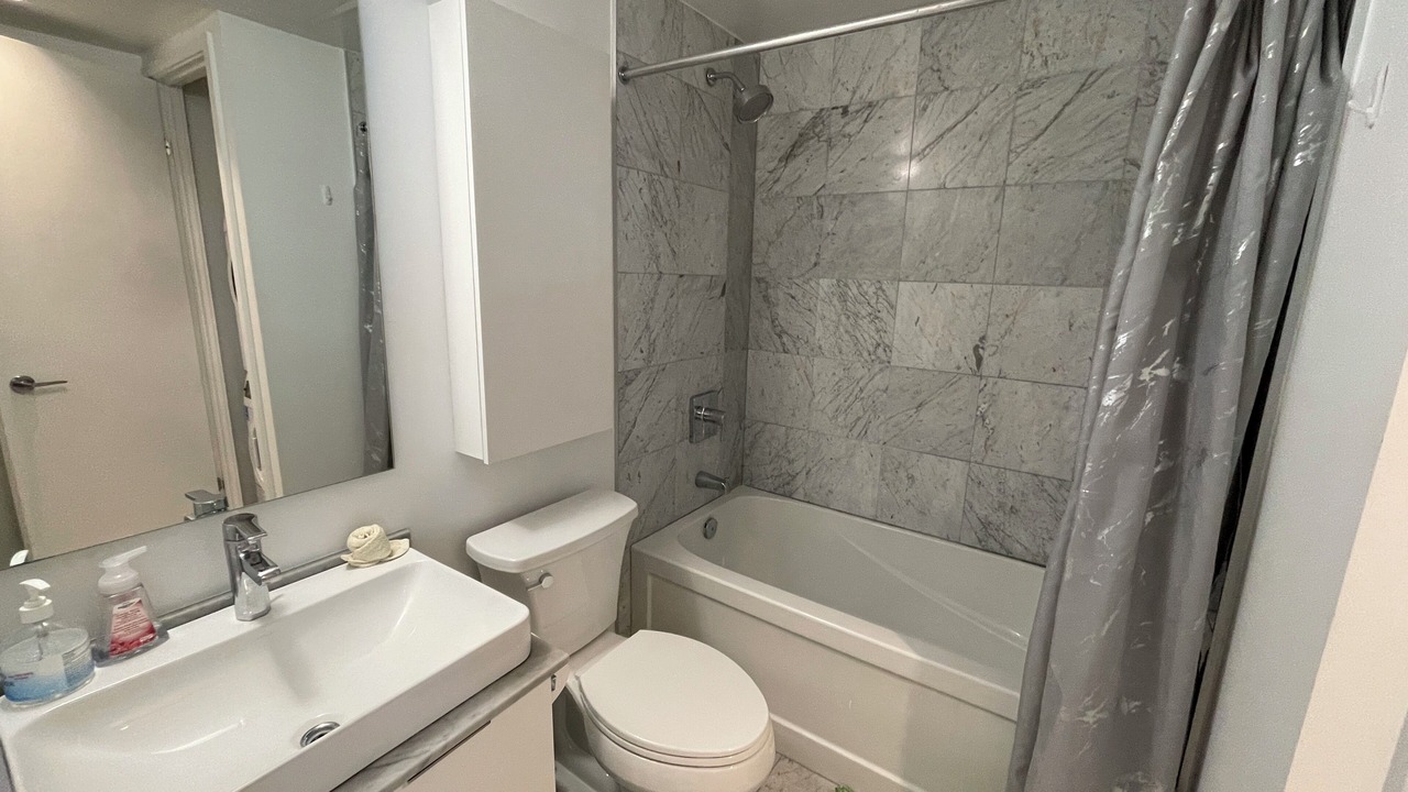 Photo of Bathroom in Central Waterfront