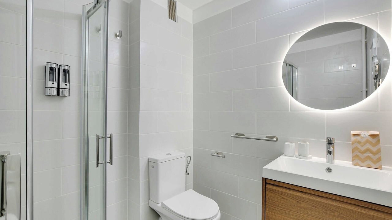 Photo of Bathroom in Meudon-la-Foret