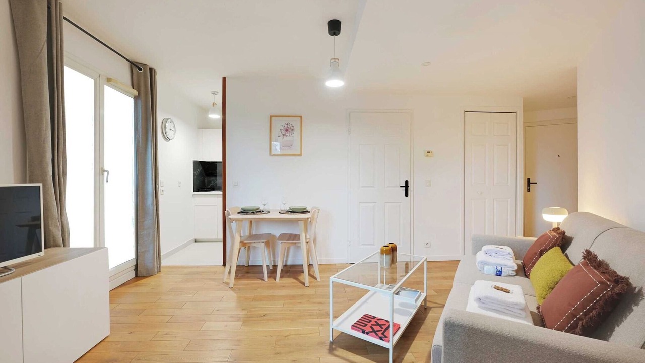 Photo of Livingroom in Faubourg de l'Arche