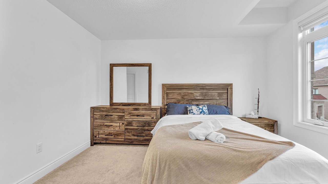Photo of Bedroom in York Regional Municipality